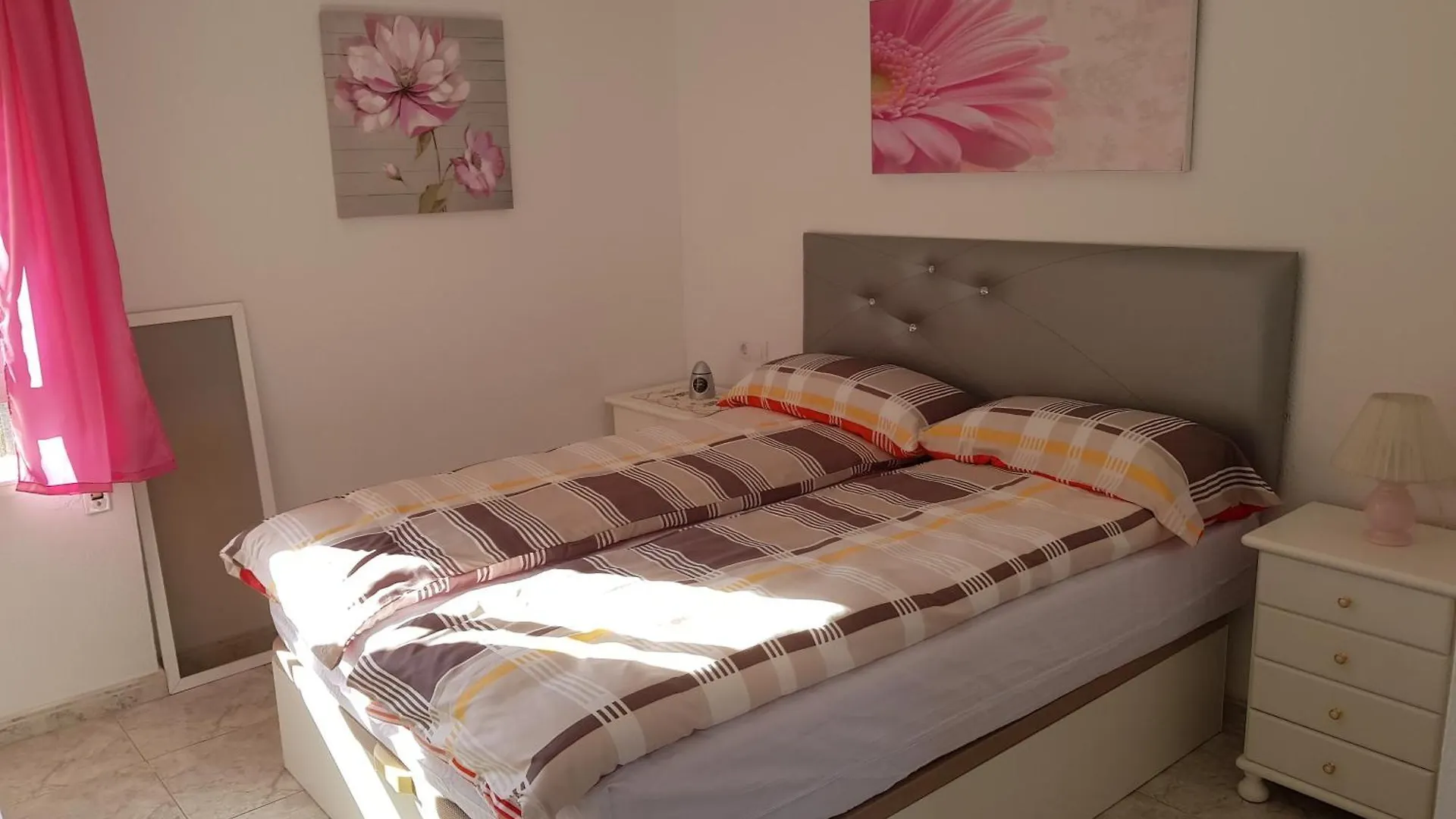 Iris Home Pool And Garden Benalmadena Spain